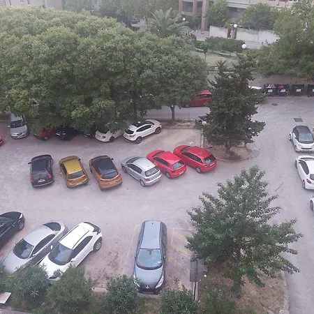 Apartament 10 , Self Check-in & Free Public Parking
